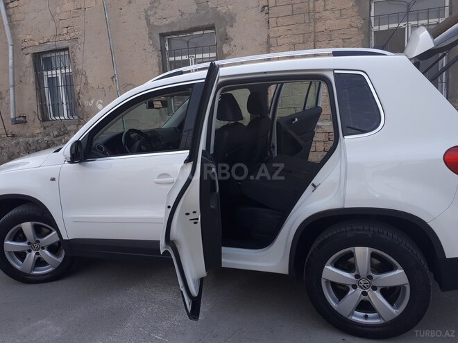 Volkswagen Tiguan 2009, 125,890 km - 2.0 l - Bakı