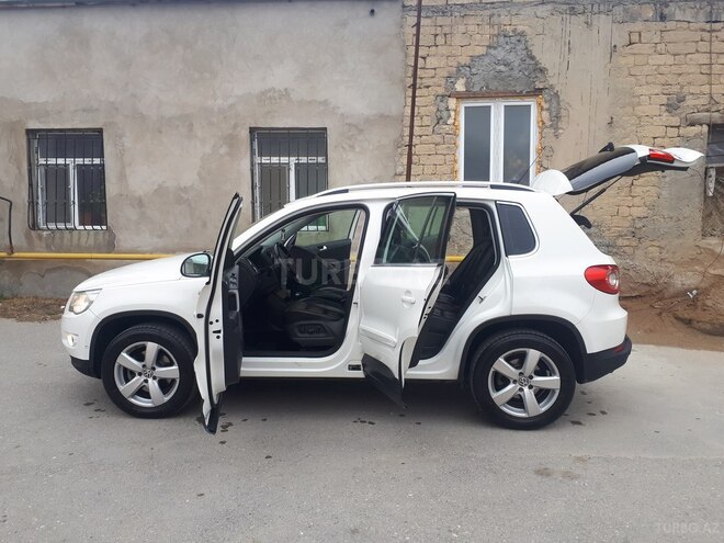 Volkswagen Tiguan 2009, 125,890 km - 2.0 l - Bakı