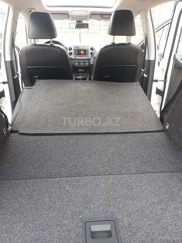 Volkswagen Tiguan 2009, 125,890 km - 2.0 l - Bakı