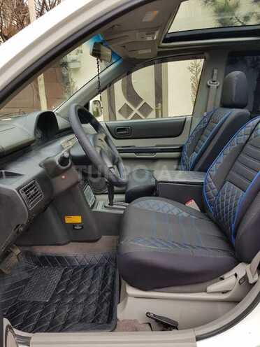 Nissan X-Trail 2001, 200,500 km - 2.0 l - Bakı