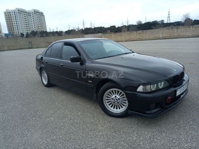 BMW 535 1999, 366,000 km - 3.5 l - Bakı