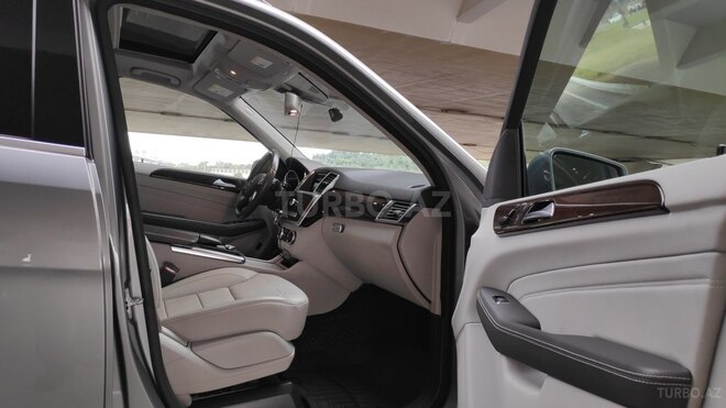 Mercedes  2015, 79,000 km - 2.0 l - Astara