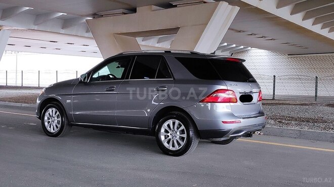 Mercedes  2015, 79,000 km - 2.0 l - Astara
