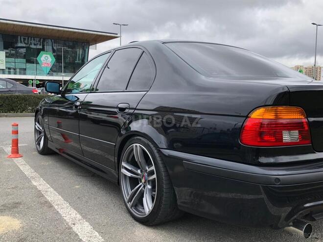 BMW 530 2001, 136,000 km - 3.0 l - Bakı