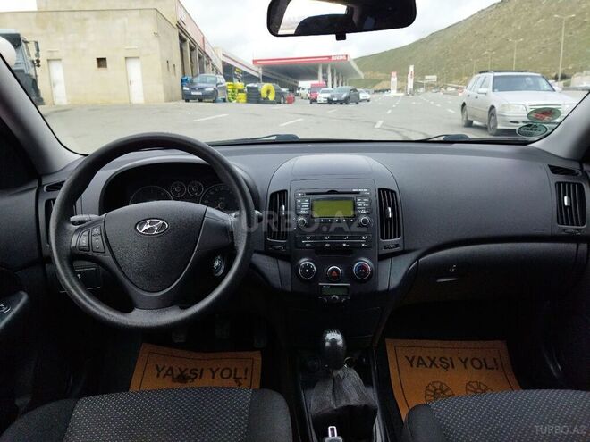 Hyundai i30 2010, 184,000 km - 1.6 л - Bakı