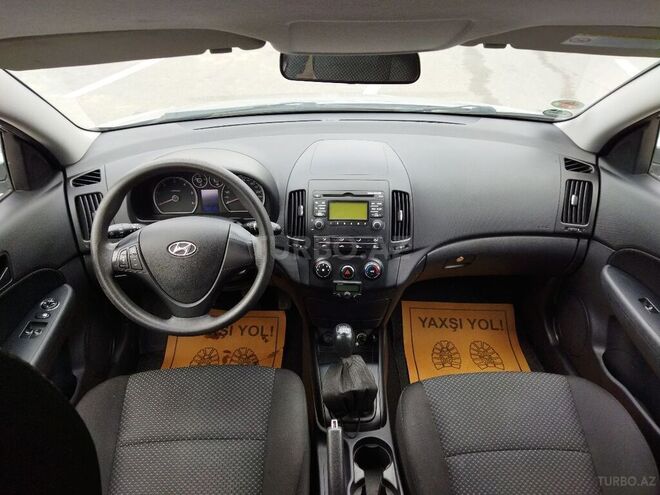 Hyundai i30 2010, 184,000 km - 1.6 л - Bakı