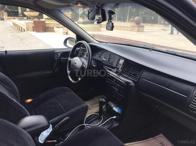 Opel Vectra 2001, 302,000 km - 1.6 l - Bakı