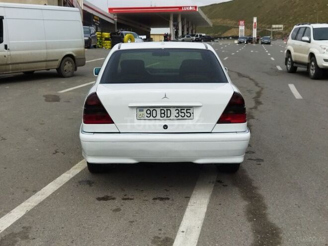 Mercedes C 200 1997, 356,877 km - 2.0 л - Bakı