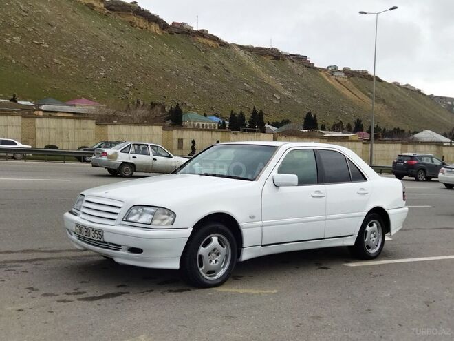 Mercedes C 200 1997, 356,877 km - 2.0 л - Bakı