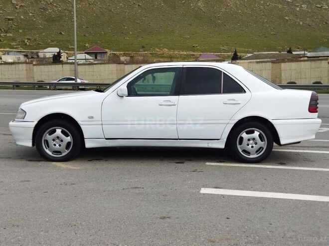 Mercedes C 200 1997, 356,877 km - 2.0 л - Bakı