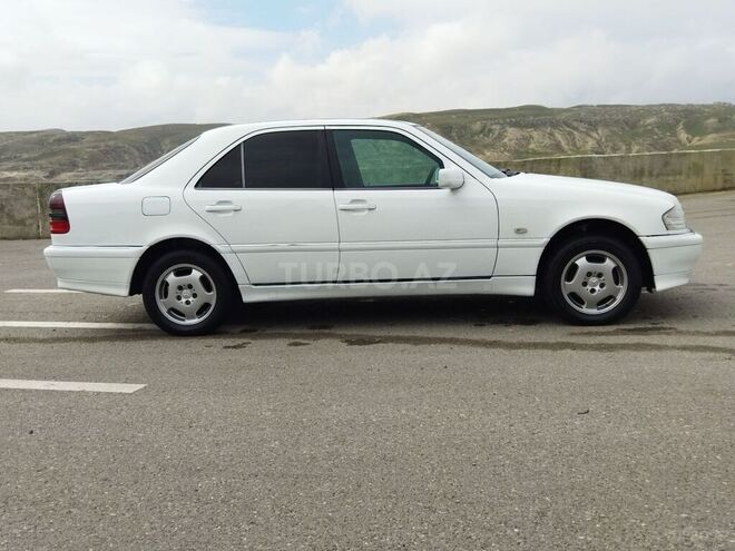 Mercedes C 200 1997, 356,877 km - 2.0 л - Bakı