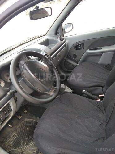 Renault Clio 2006, 180,000 km - 1.4 l - Bakı