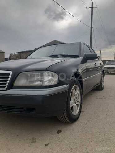 Mercedes C 180 1995, 437,750 km - 1.8 l - Bakı