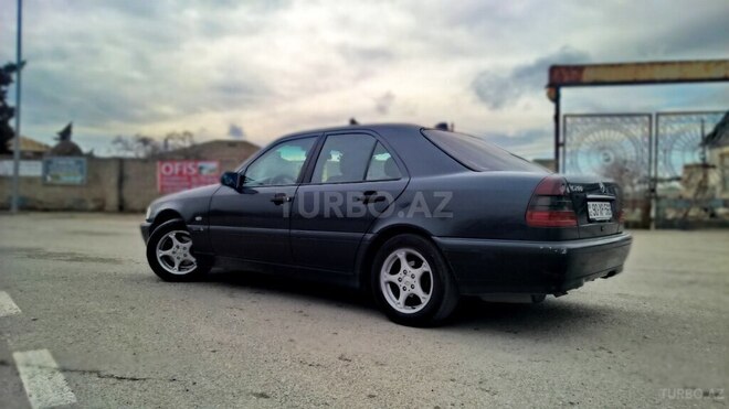 Mercedes C 200 1998, 194,000 km - 2.0 л - Bakı