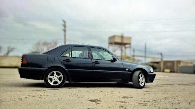 Mercedes C 200 1998, 194,000 km - 2.0 л - Bakı