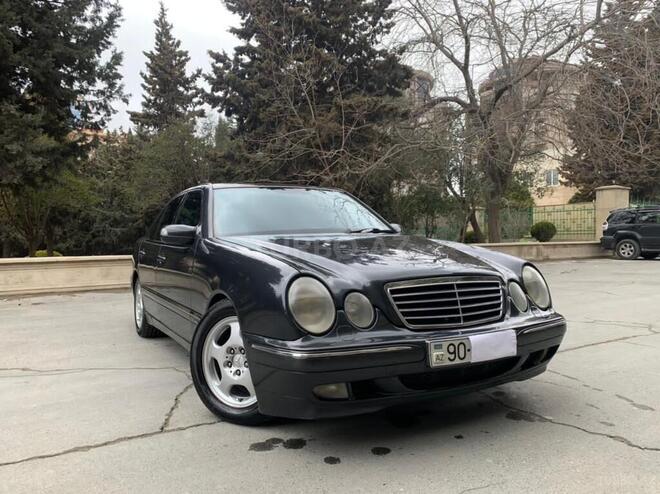 Mercedes E 220 2000, 352,000 km - 2.2 l - Bakı