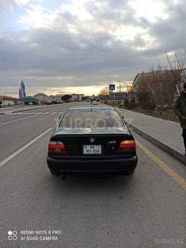 BMW 525 2001, 275,000 km - 2.5 l - Bakı