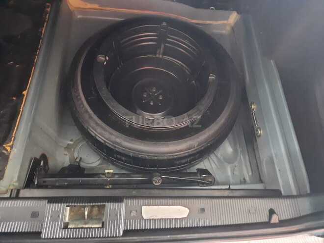 Mercedes E 240 1998, 350,000 km - 2.4 l - Bərdə