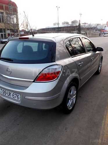 Opel Astra 2006, 206,500 km - 1.3 l - Gəncə
