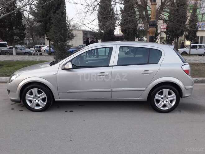 Opel Astra 2006, 206,500 km - 1.3 l - Gəncə