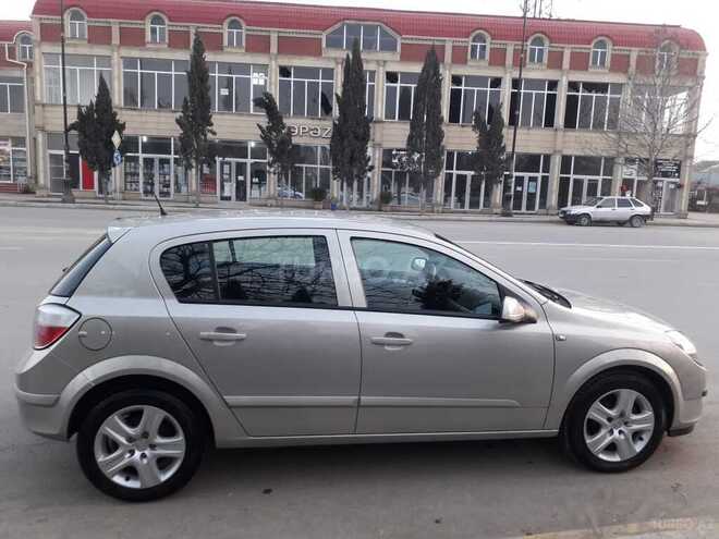 Opel Astra 2006, 206,500 km - 1.3 l - Gəncə