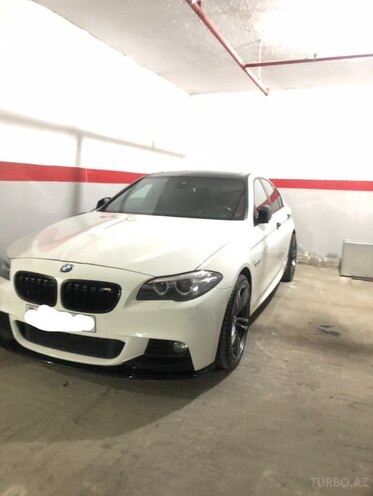 BMW 520 2014, 124,000 km - 2.0 л - Bakı