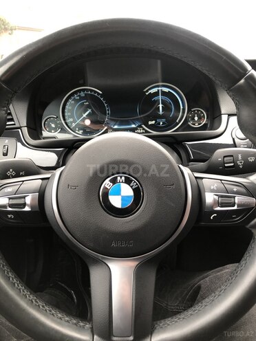 BMW 520 2014, 124,000 km - 2.0 л - Bakı