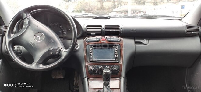 Mercedes C 200 2000, 220,000 km - 2.0 л - Tovuz