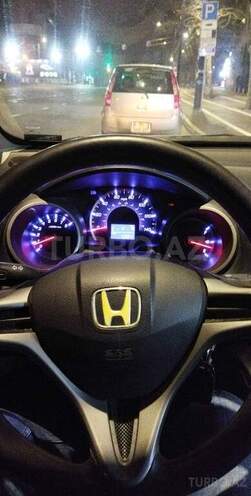 Honda Fit 2010, 150,000 km - 1.5 л - Bakı