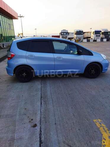 Honda Fit 2010, 150,000 km - 1.5 л - Bakı