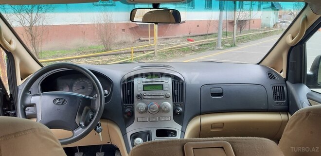 Hyundai H-1 2011, 352,189 km - 2.5 l - Sumqayıt