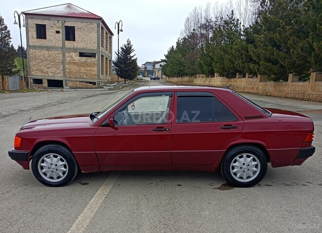 Mercedes 190 1992, 382,557 km - 1.8 л - Şamaxı