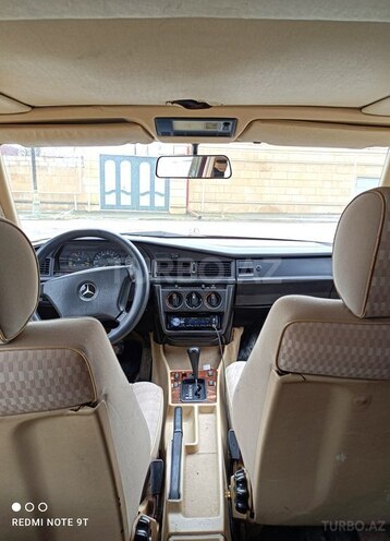 Mercedes 190 1992, 382,557 km - 1.8 л - Şamaxı