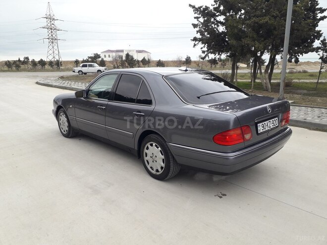 Mercedes E 280 1997, 256,970 km - 2.8 l - Sumqayıt