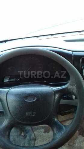 Ford Transit 1998, 523,697 km - 2.5 l - Salyan