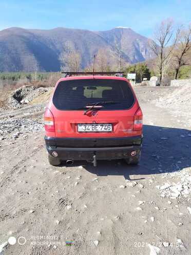 Opel Zafira 2000, 284,000 km - 1.8 l - Şəki