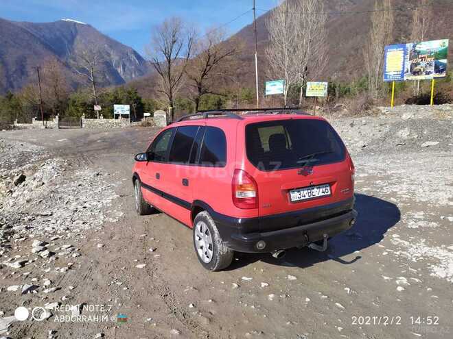 Opel Zafira 2000, 284,000 km - 1.8 l - Şəki