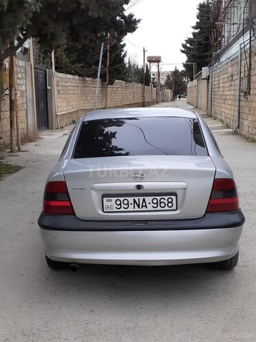 Opel Vectra 1998, 300,000 km - 1.8 l - Bakı