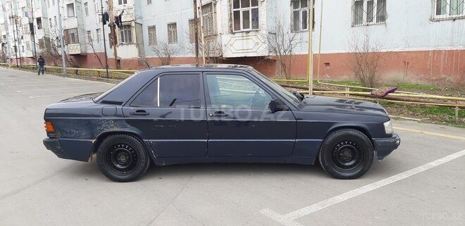 Mercedes 190 1992, 342,564 km - 2.0 л - Sumqayıt