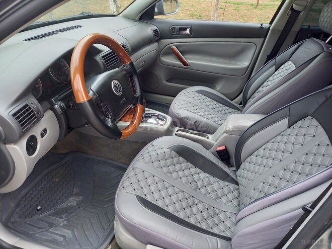 Volkswagen Passat 2004, 193,000 km - 1.8 l - Bakı