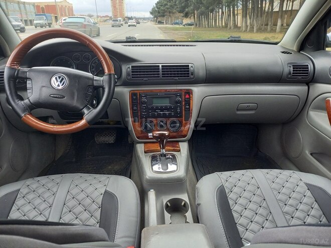 Volkswagen Passat 2004, 193,000 km - 1.8 l - Bakı