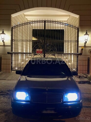 Mercedes S 320 1995, 318,000 km - 3.2 l - Bakı
