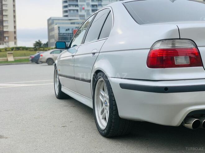 BMW 525 2001, 243,000 km - 2.5 л - Bakı