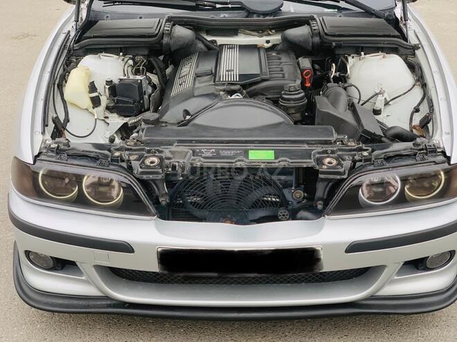 BMW 525 2001, 243,000 km - 2.5 л - Bakı