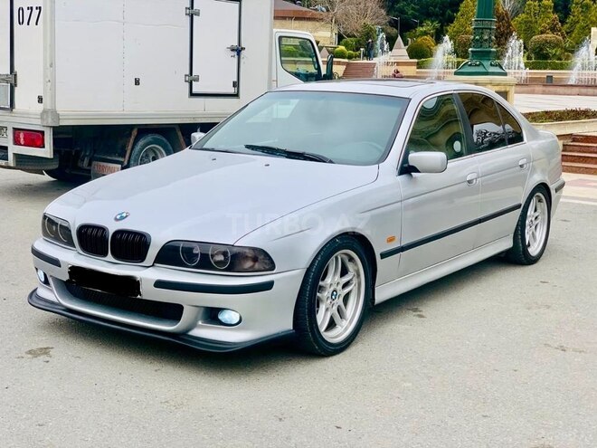 BMW 525 2001, 243,000 km - 2.5 л - Bakı