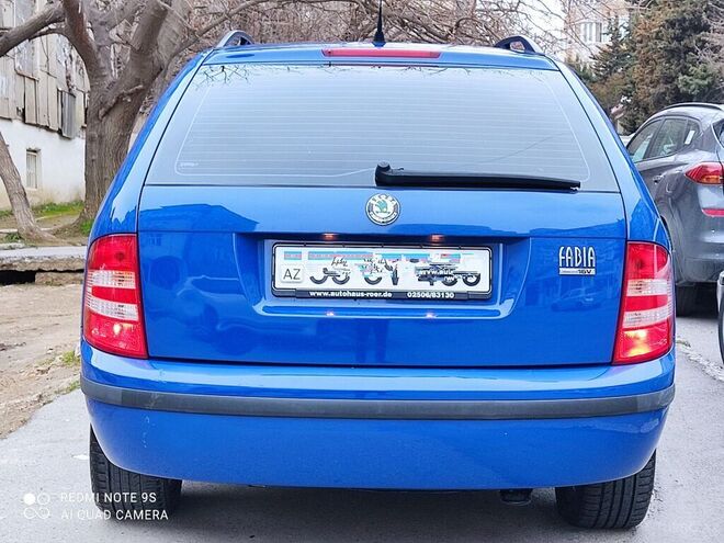 Skoda Fabia 2006, 180,000 km - 1.4 l - Bakı