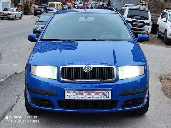 Skoda Fabia 2006, 180,000 km - 1.4 l - Bakı