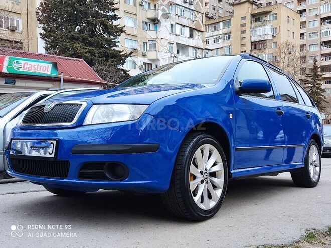 Skoda Fabia 2006, 180,000 km - 1.4 l - Bakı