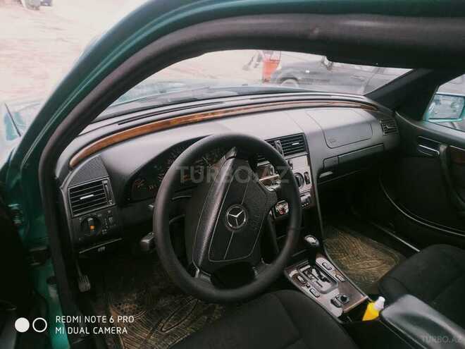 Mercedes C 200 1999, 225,000 km - 2.0 l - Bakı