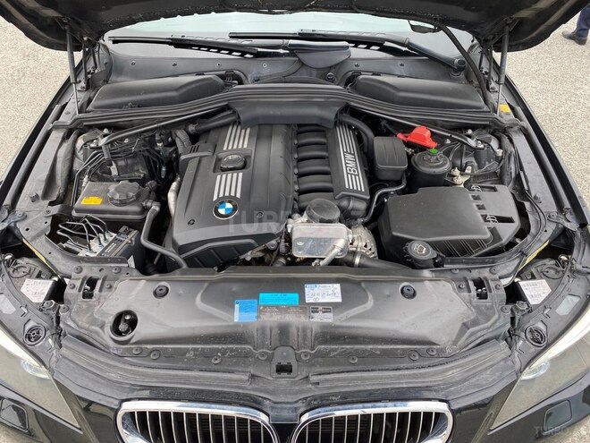 BMW 525 2009, 96,194 km - 2.5 л - Bakı